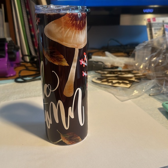 Hello Autumn 20 Oz tumbler - Picture 3 of 4